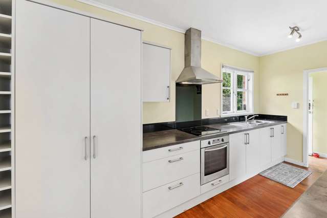 21 Koromiko Street New Lynn_4