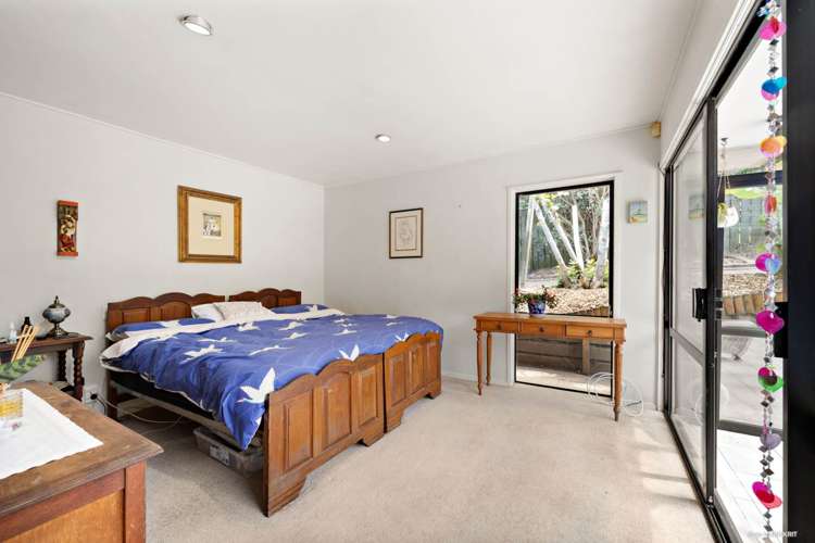 22 Voltaire Court Botany Downs_11