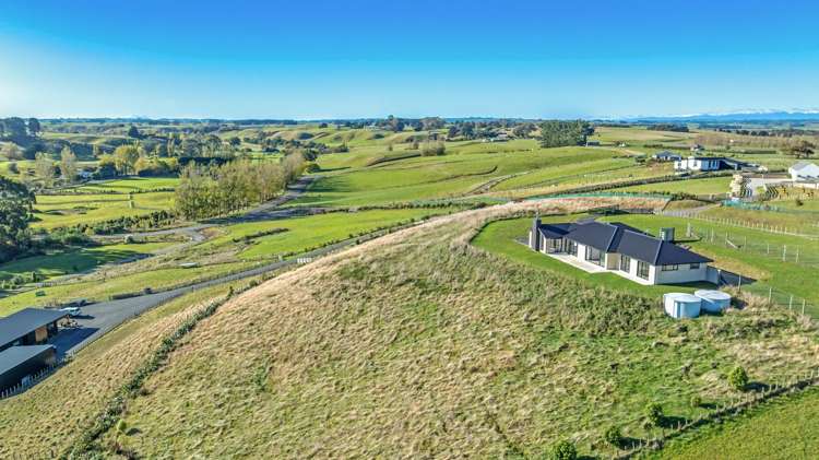 46 Fry Road Halcombe_19