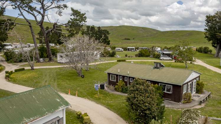 416 Beach Road Mairangi Bay_13