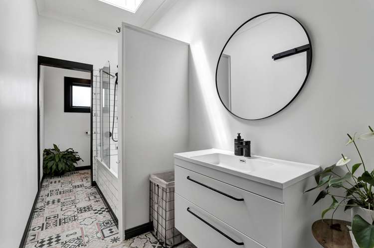 36 Wilson Street Hawera_18