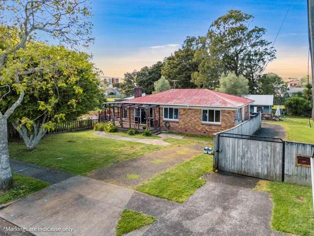 15 Freyberg Crescent Pukekohe_1