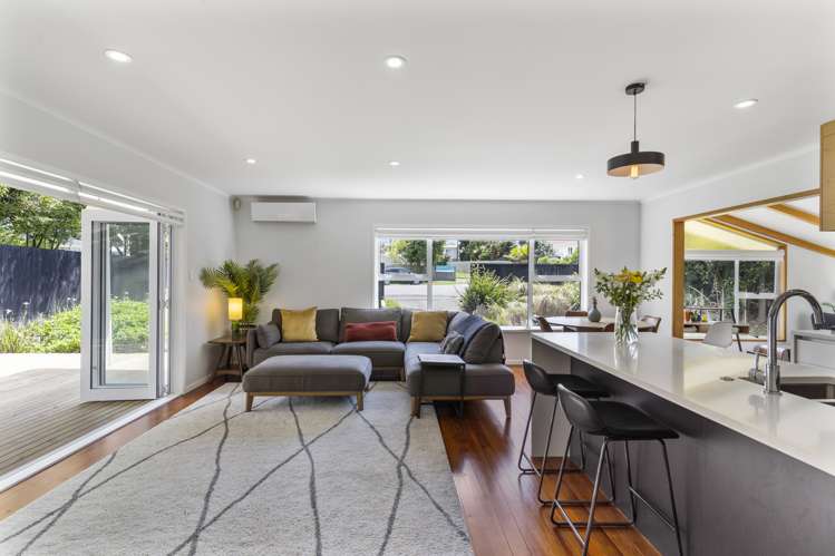 18 Karaka Street New Lynn_6