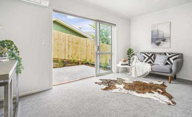 2/12 Scotland Place 1076_1