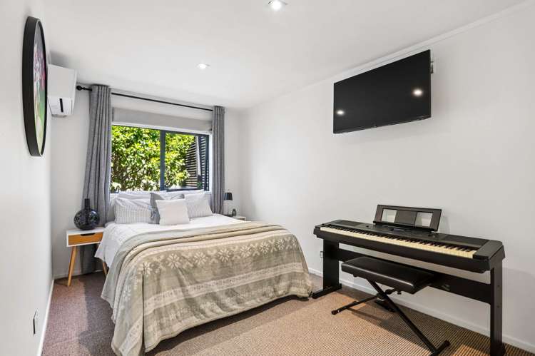 86A Wiseley Road West Harbour_21