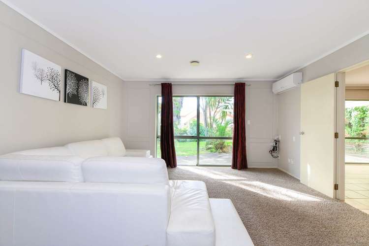 23 Goldfinch Rise Unsworth Heights_21