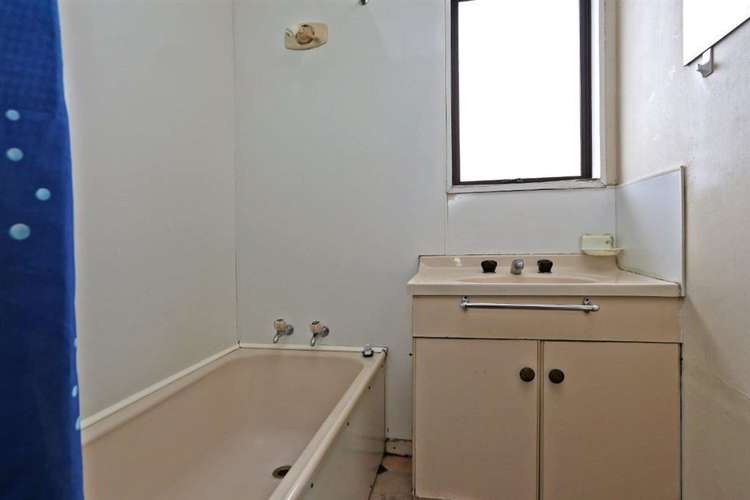 63 Tarbet Street Flaxmere_10