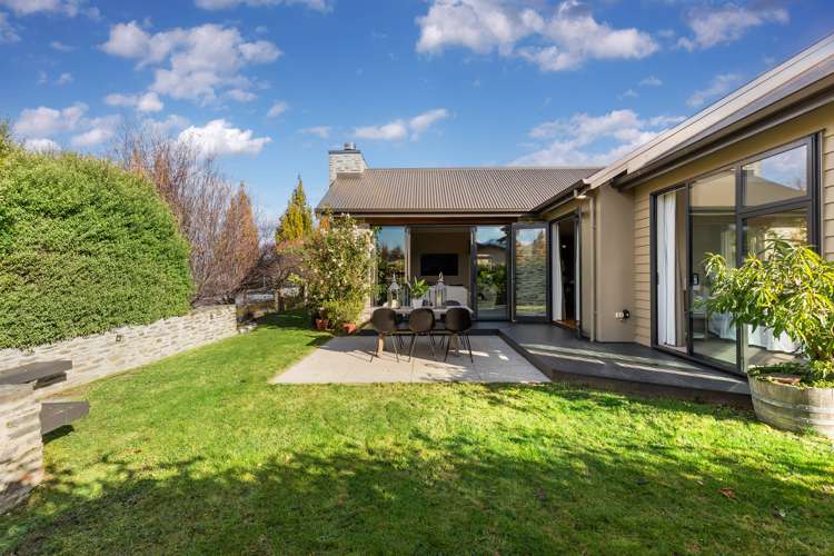 54 Ferry Hill Drive Lower Shotover_29