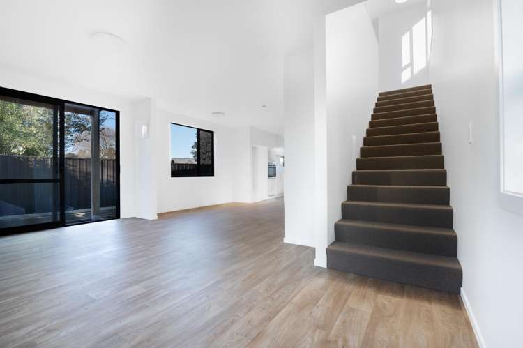 1204a Norfolk Crescent_5