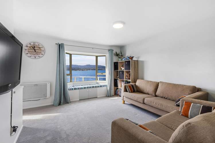 2/420 Queens Drive Lyall Bay_6