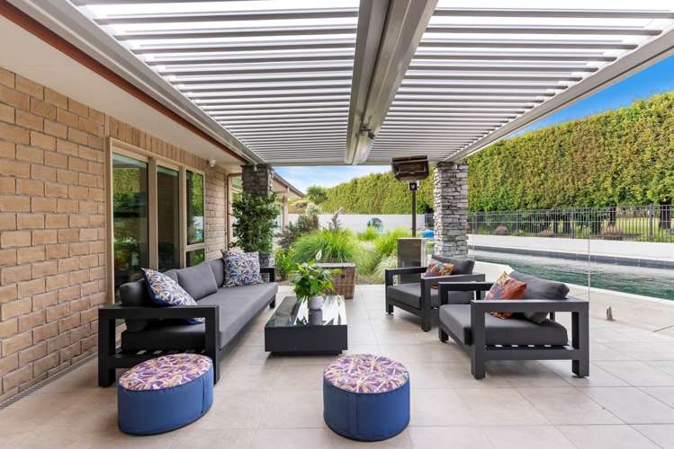 61 Puketutu Road Bombay_25