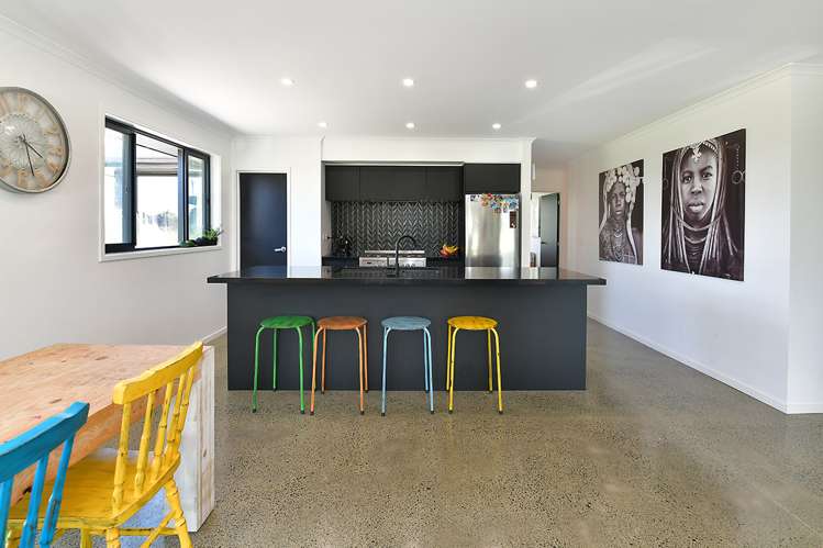 87 Sheffield Road Helensville_3