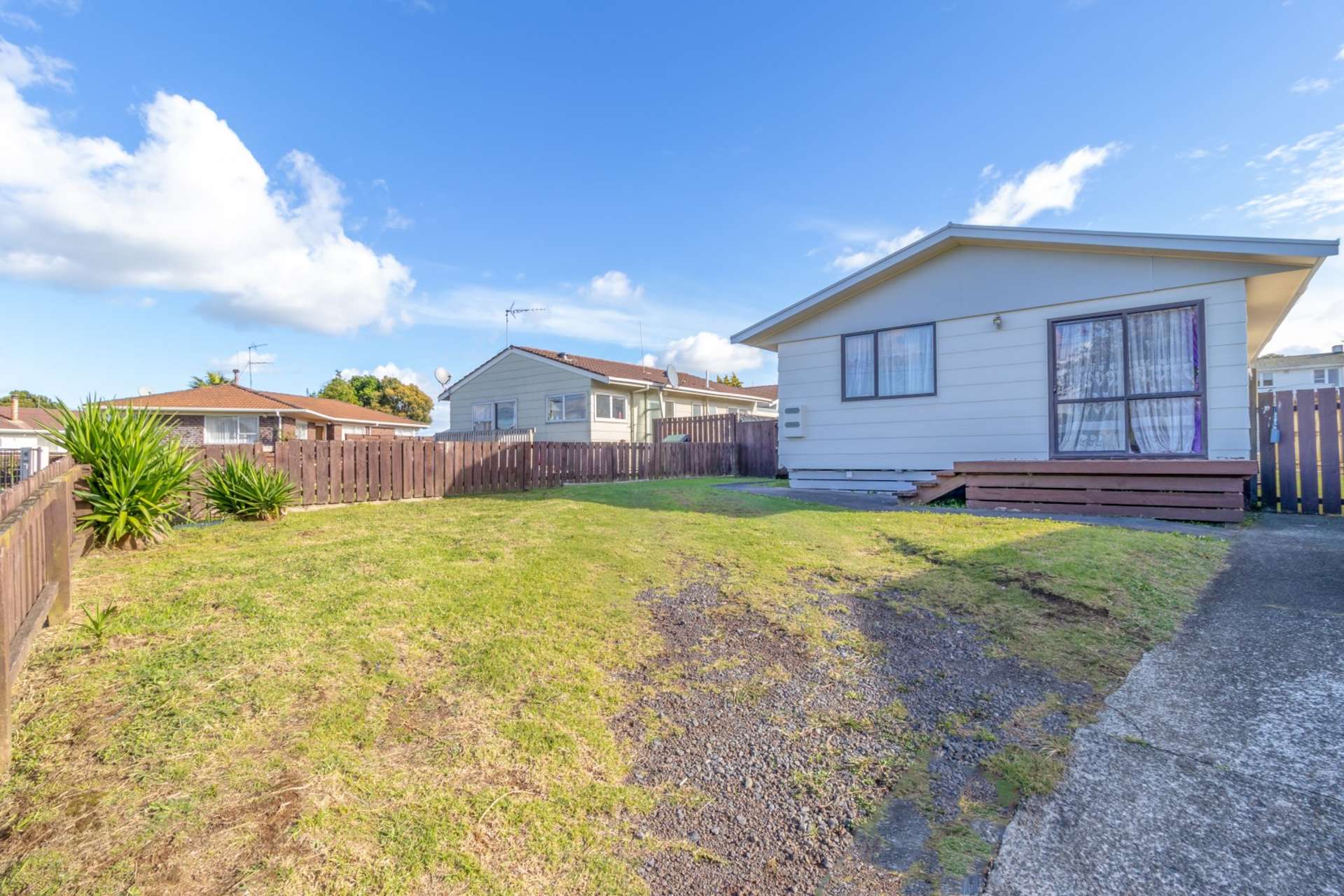 2/93 Coxhead Road Manurewa_0