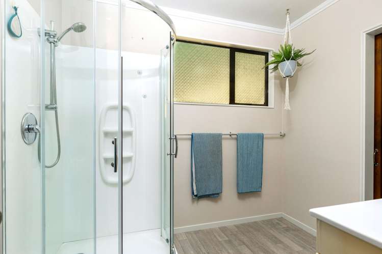 168 Waikawa Road Picton_14