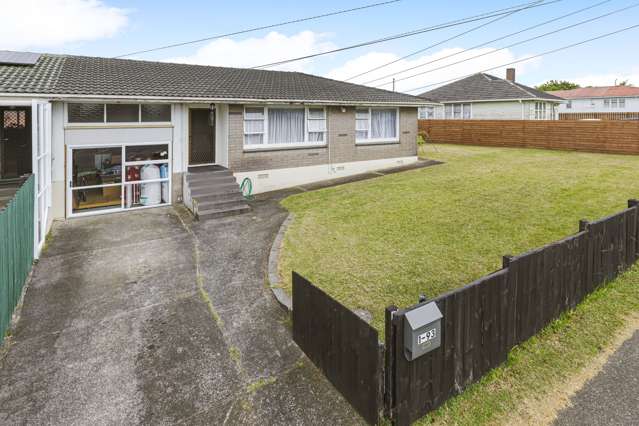 1/93 Kenderdine Road Papatoetoe_1