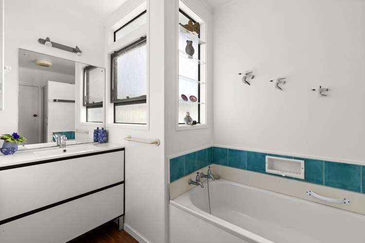 3/32 White Street Taradale_11