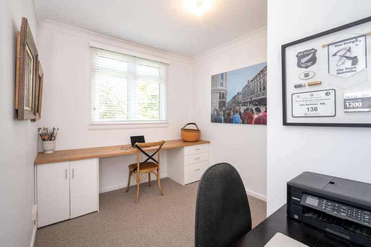 2 Busby Hill Havelock North_12