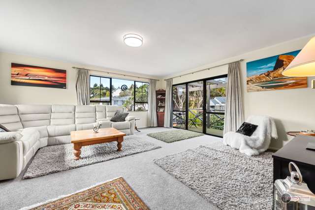 20 Timaru Grove Kelson_1