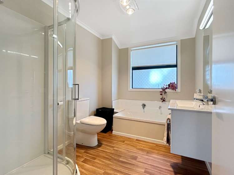 24 Pitt Street Pahiatua_6