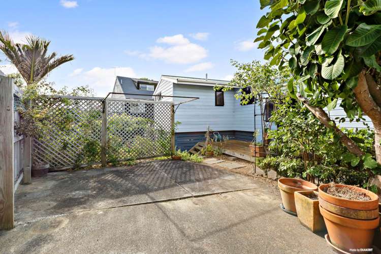 2/48 Drake Street Howick_15