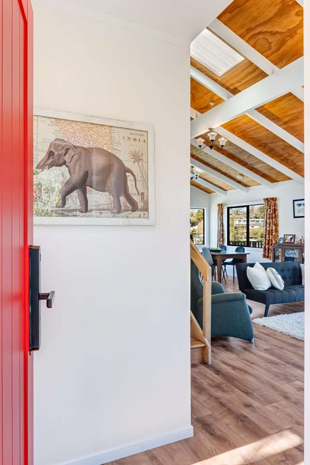 10 Oliver Twist Avenue Mellons Bay_3