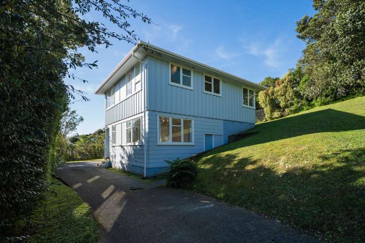 344 Warspite Avenue Waitangirua_9