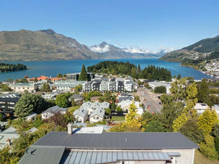 7 Salmond Place Queenstown_18