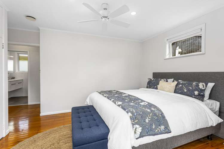 60 Woodside Road Massey_13