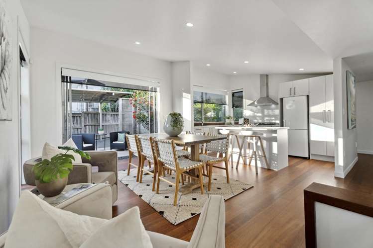 14a Wellesley Road Mangere Bridge_4