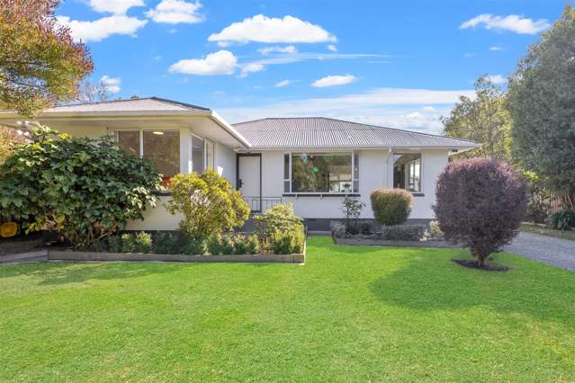 7 Pinehurst Crescent Russley_1