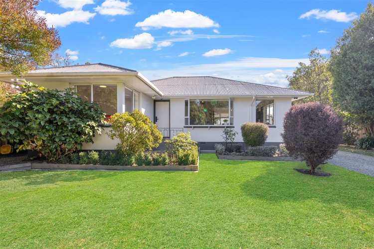 7 Pinehurst Crescent Russley_1