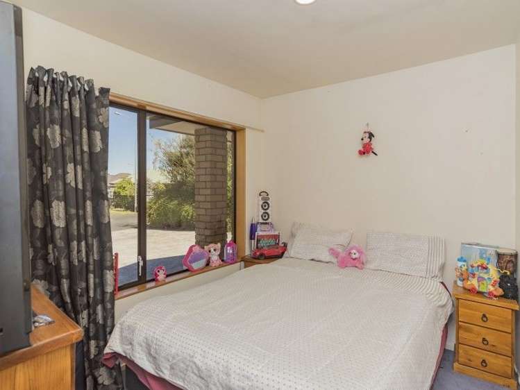 4 Heath Place Stoke_7