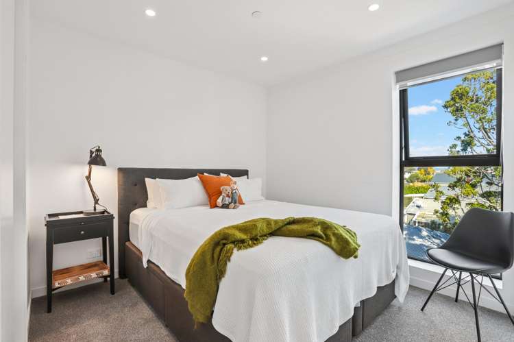 302/2 Miller Street Point Chevalier_9