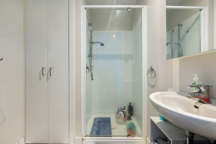 1502/53 Cook Street Auckland Central_9