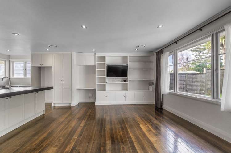 13 Amberley Avenue Te Atatu South_3