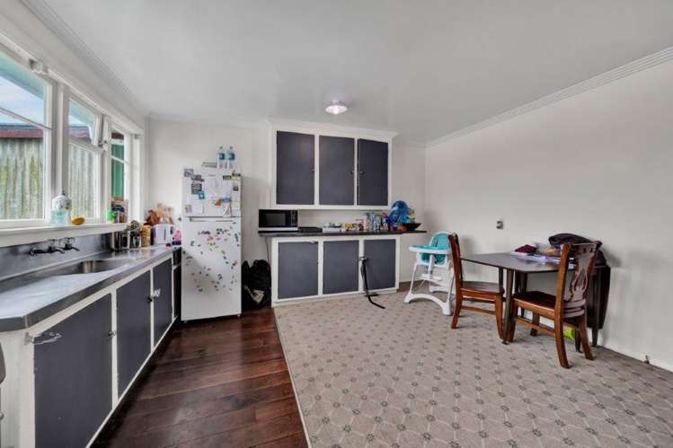 13 Douglas Street Hawera_2