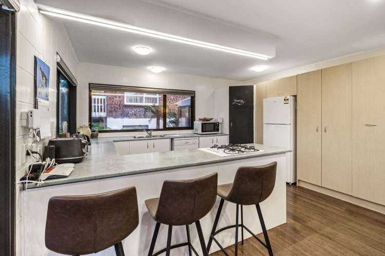 53 Okura River Road Okura_8