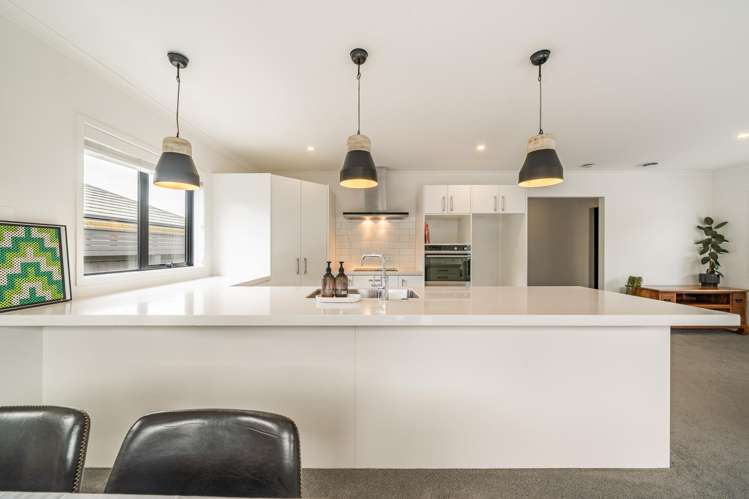 84 Riverstone Drive Riverstone Terraces_10