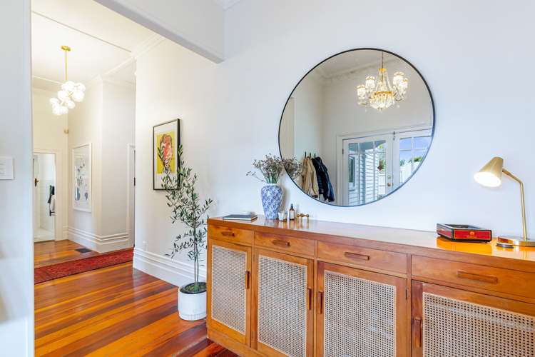 262 Glengarry Road Glen Eden_16