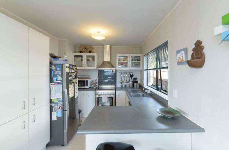 2 Corokia Place Totara Heights_10