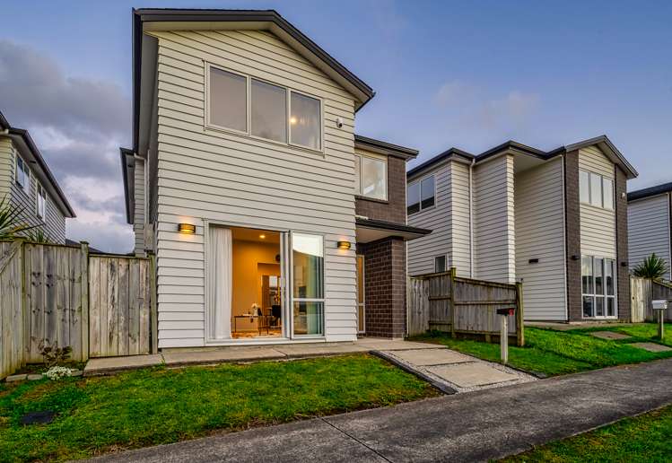 12 Calcite Avenue Flat Bush_17