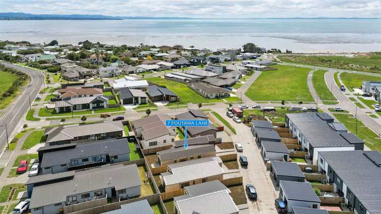 7 Poutawa Lane Clarks Beach_17