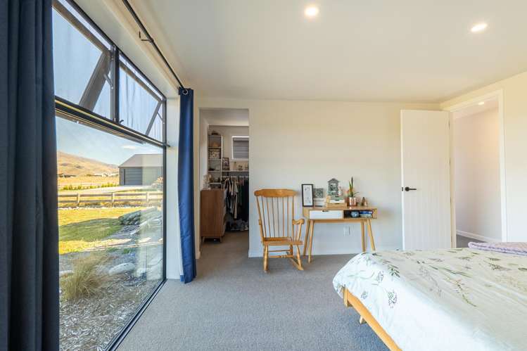 1 Tussock Crescent Twizel_18
