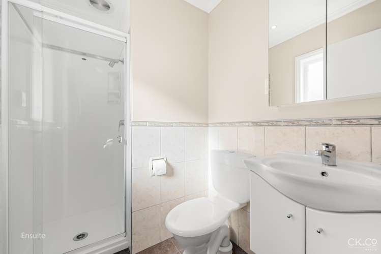 49b Kebbell Grove Epuni_9