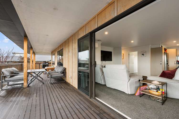 6 Poplar Grove Feilding_13