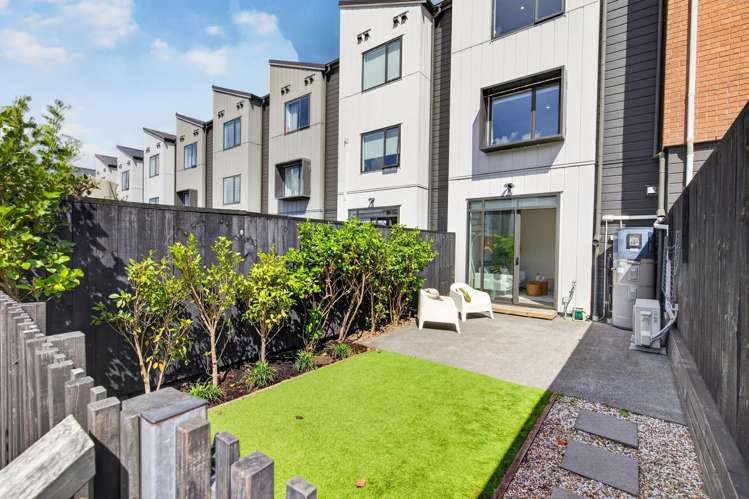 46 Hobsonville Point Road Hobsonville_27