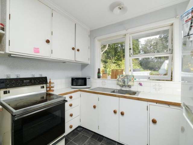  40 Harrier Street Parkvale_1
