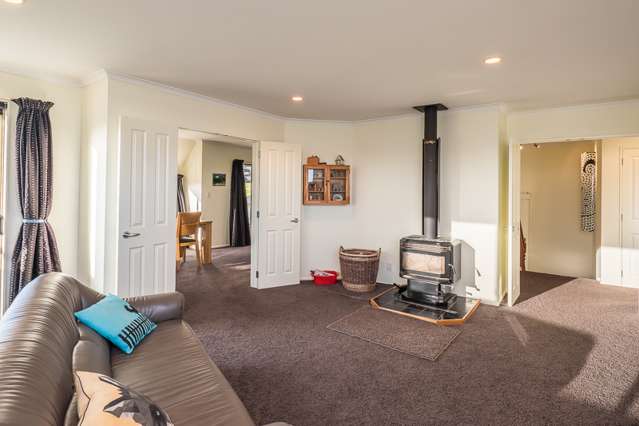 42 Harry Shaw Way Raumati South_3