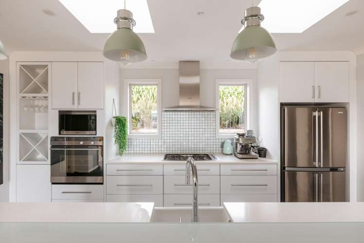 40 Broadwater Close Pyes Pa_26