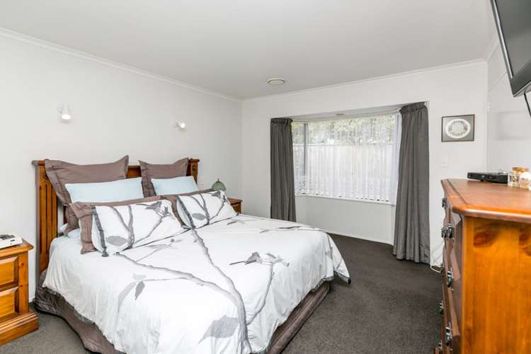 6 Ashmore Drive Frankleigh Park_10